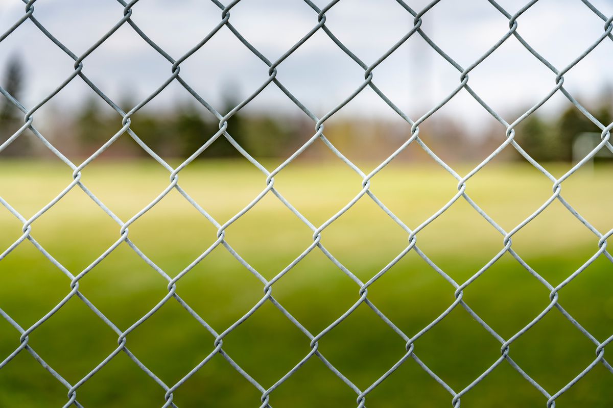 Fencing Repairs You Can Do Yourself